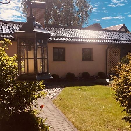 Anni Apartamento Ventspils Exterior foto