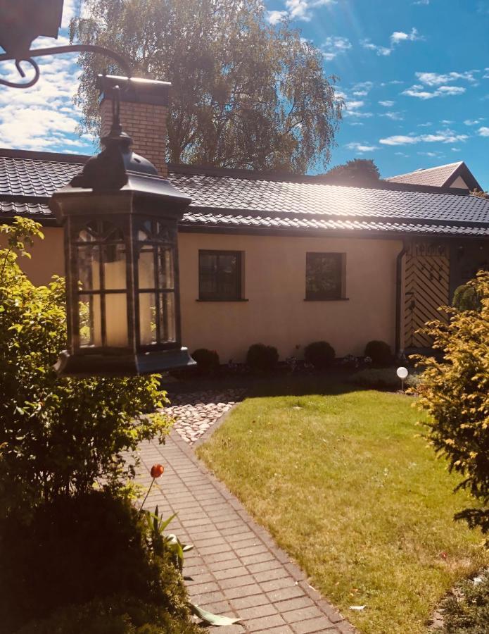 Anni Apartamento Ventspils Exterior foto