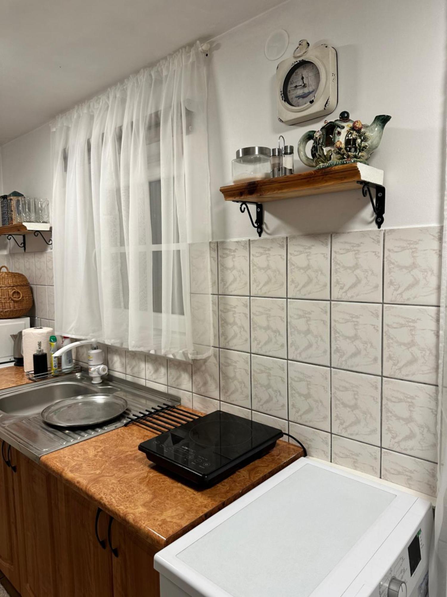 Anni Apartamento Ventspils Exterior foto